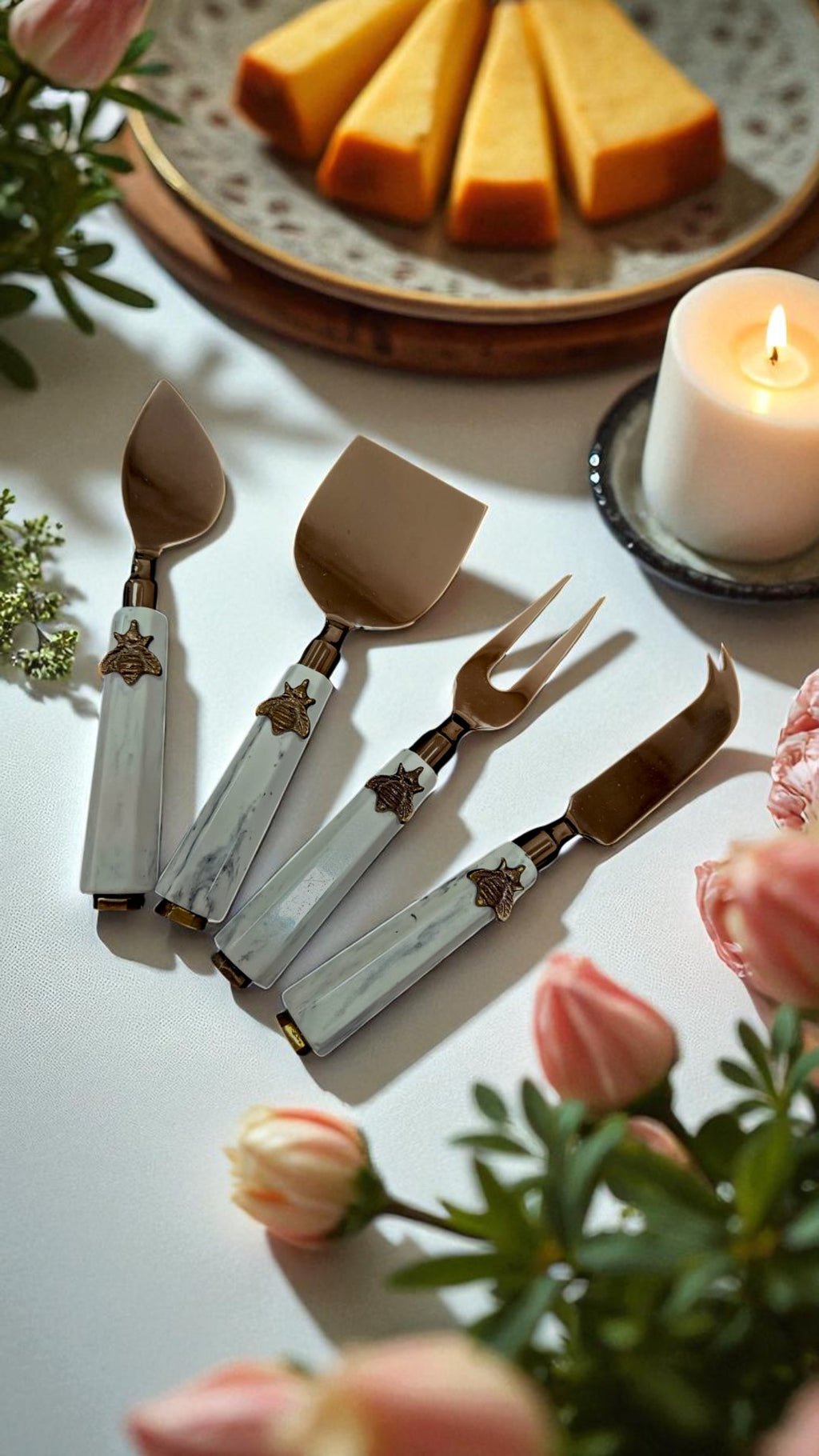 Golden Hive Cheese Knives (Set of 4 pcs)