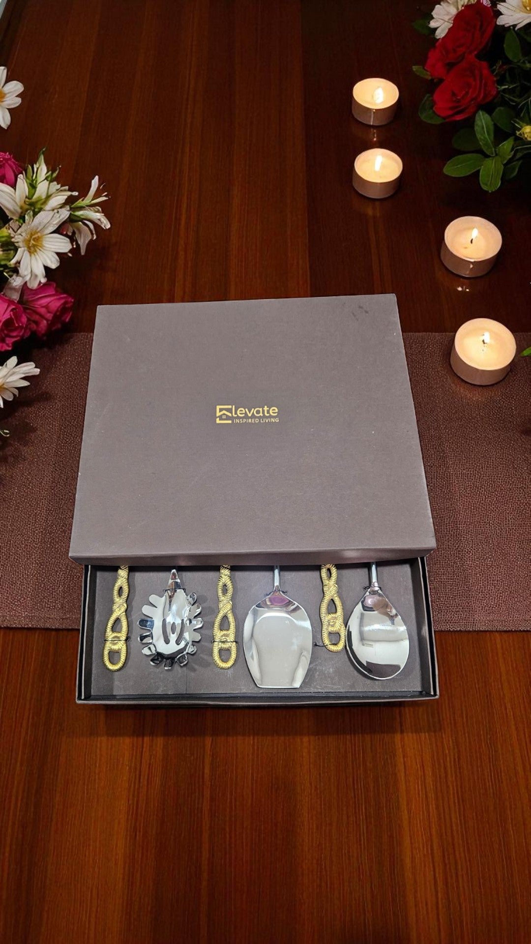 Eternal Loop Serving Spoon (Set of 6 pcs)